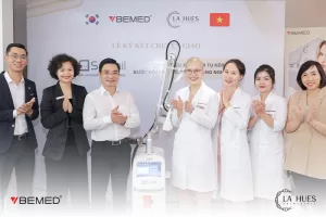 CEO Bemed Nguyễn Thế Hùng chúc mừng La Hues Clinic