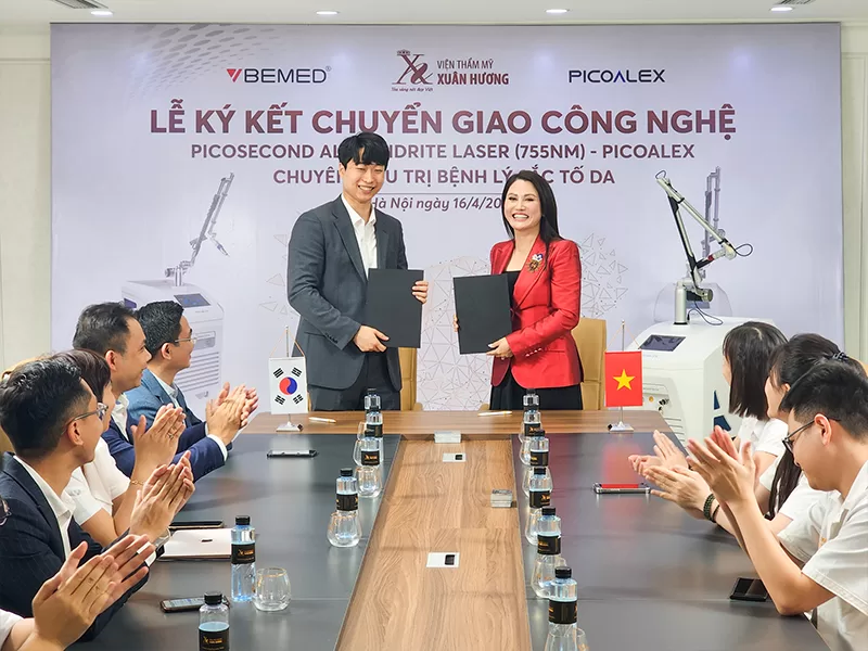 Mr Jee Seung Ho ký kết Chuyển giao PicoAlex đến TMV Xuân Hương
