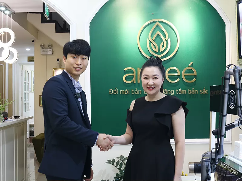 Mr Jee Seung Ho thăm hỏi TMV Anvee