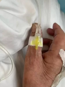 Lấy ven cho người cao tuổi