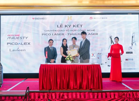 Lễ Ký kết chuyển giao công nghệ đến PK da liễu Bác sĩ Hưng